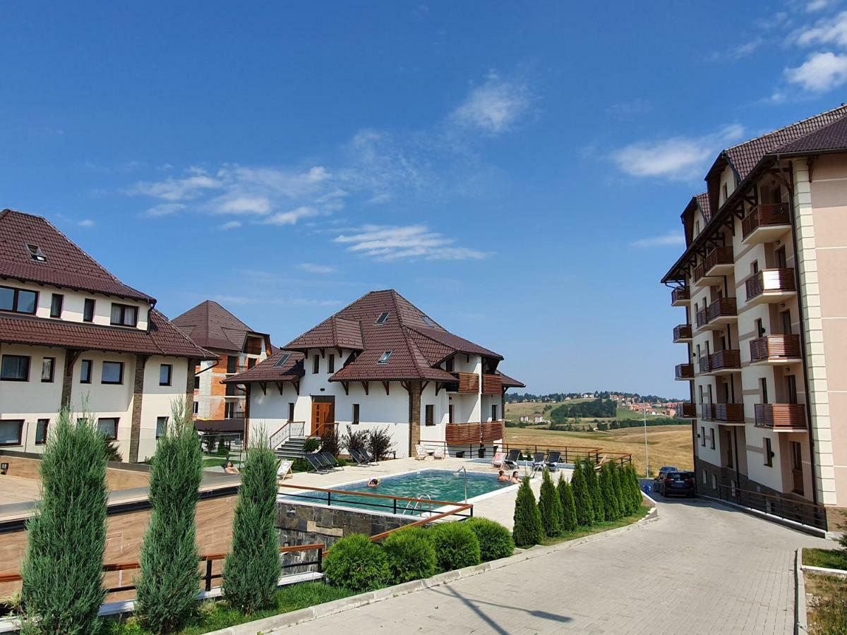 Zlatibor Hills Lara Aparthotel Bagian luar foto